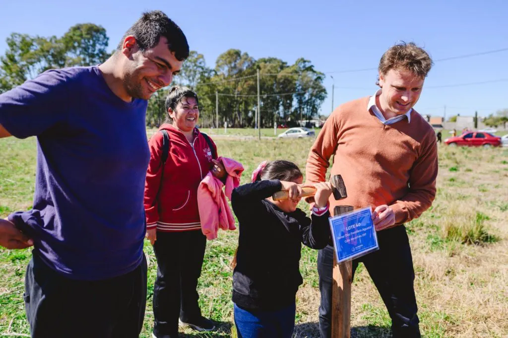 Entrega-de-lotes-1024x681