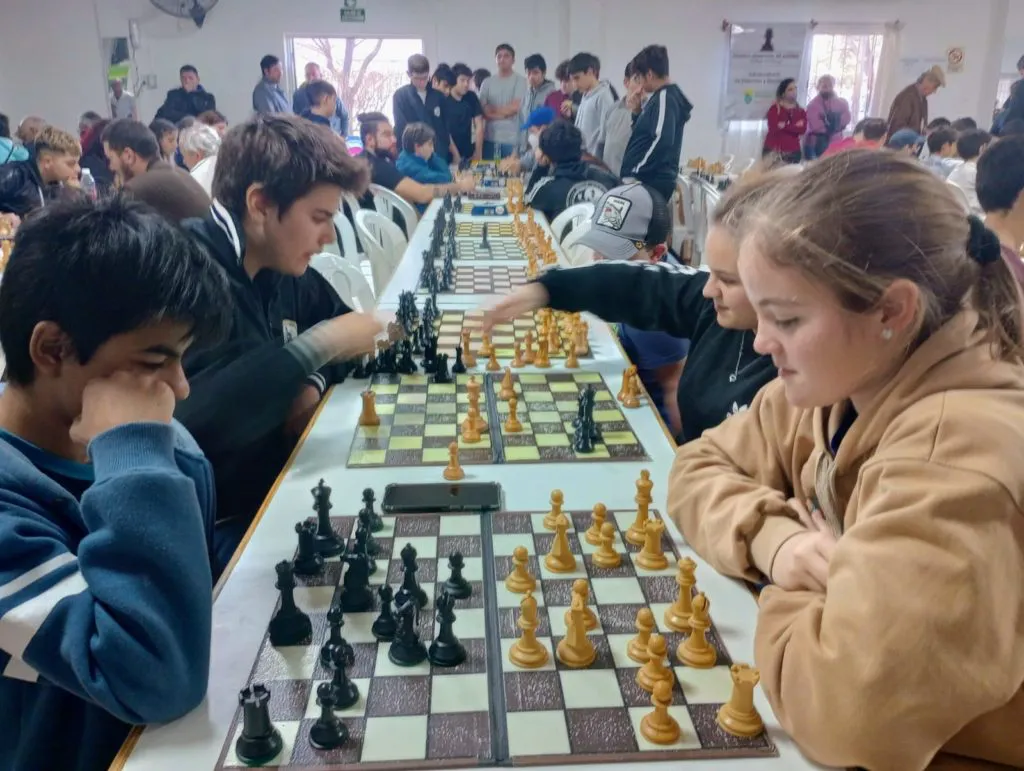 Cultura-Ajedrez-en-Saladillo-2-1024x771