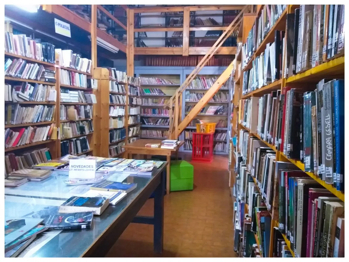 Biblioteca_9