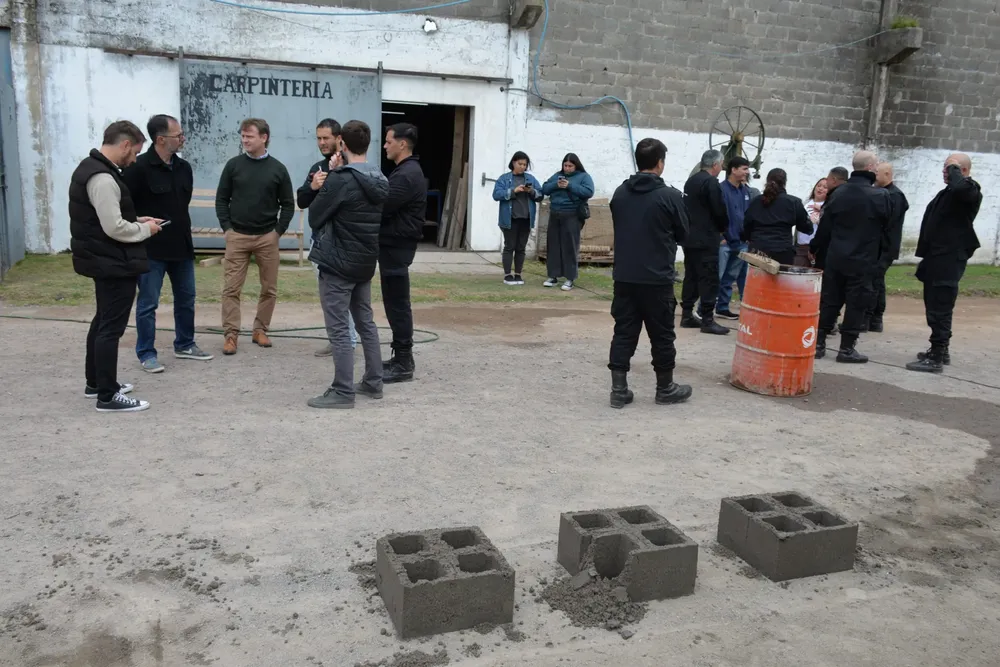 Wesner-Calandra-visita-UP27-7-scaled