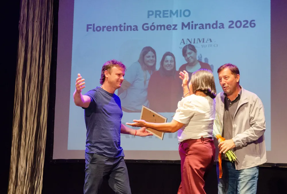 Premios-Dina-Pontoni-5-scaled