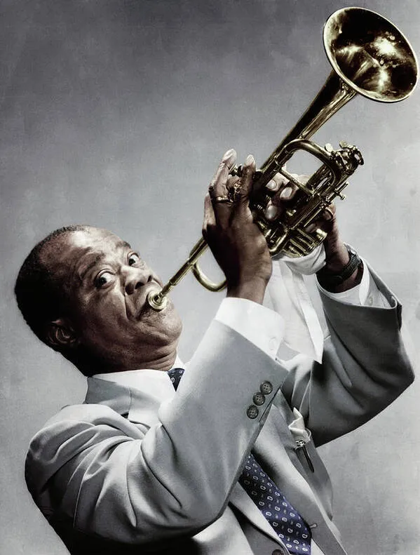 louis-armstrong-playing-the-trumpet-bettmann