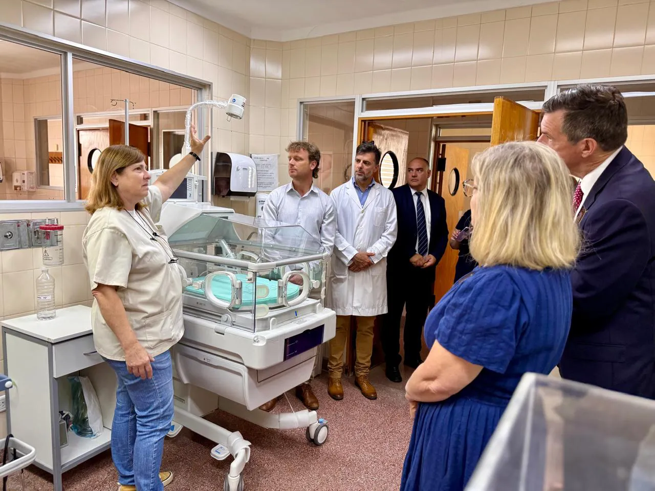 Equipamiento-Hospital-1