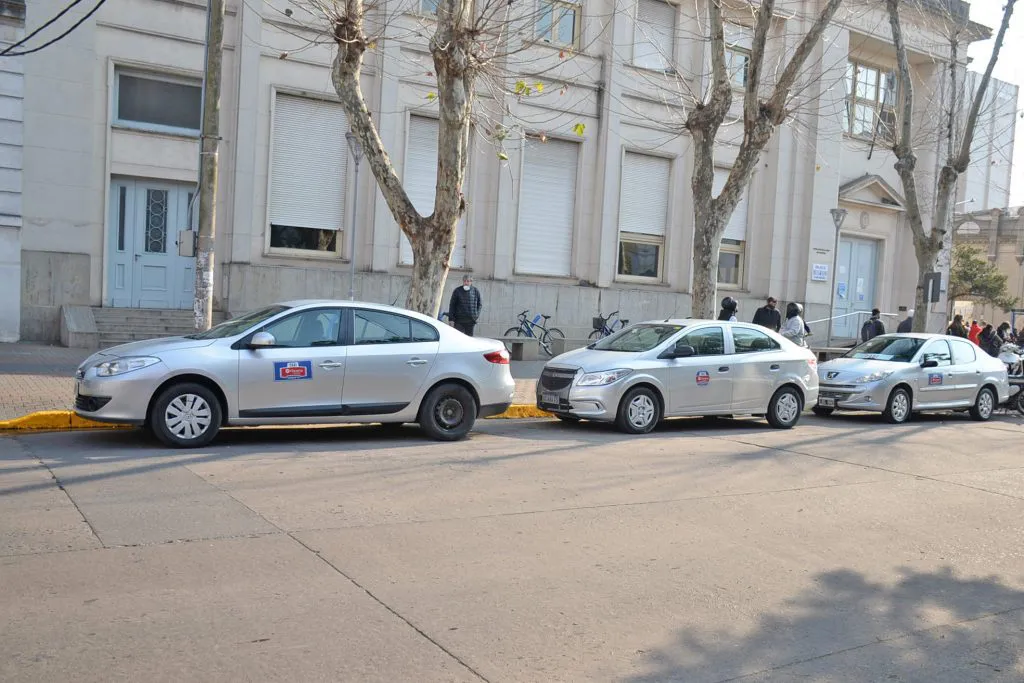 Transporte-Nueva-estacionamiento-Taxis-1-1024x683