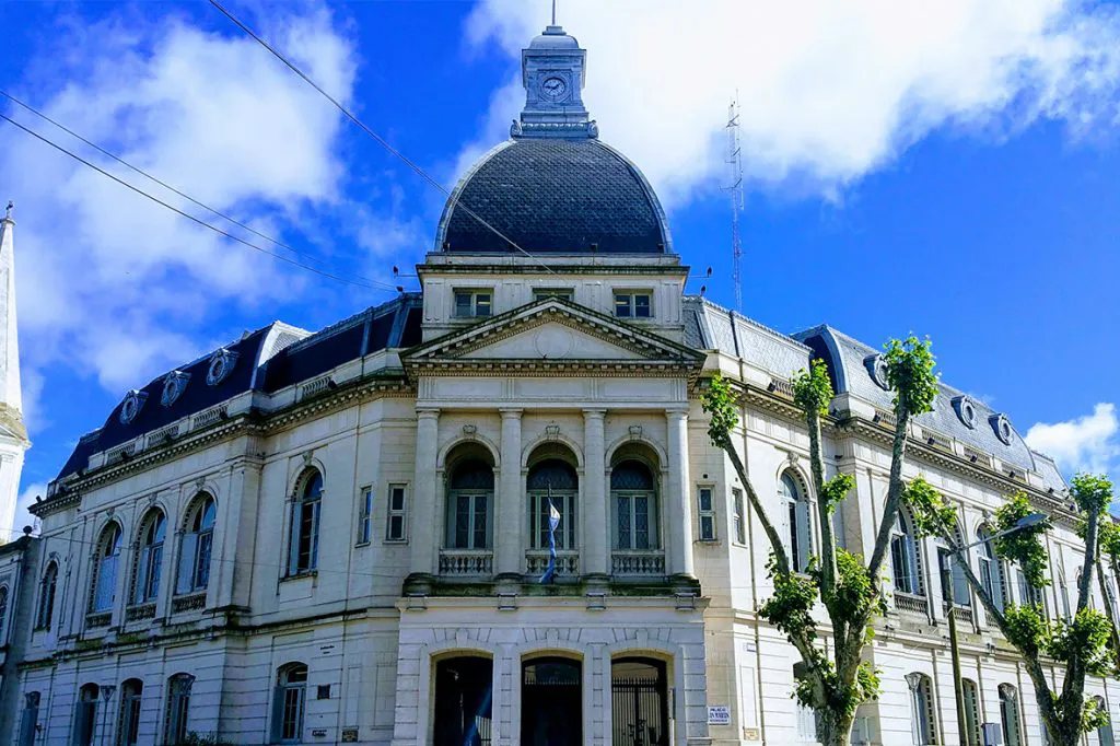 Fachada-Municipalidad-1-1024x682